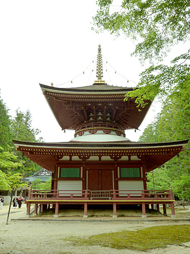 高野山　東塔